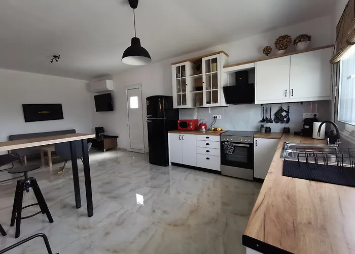 Mika\'S B Luxury House Near Faliraki