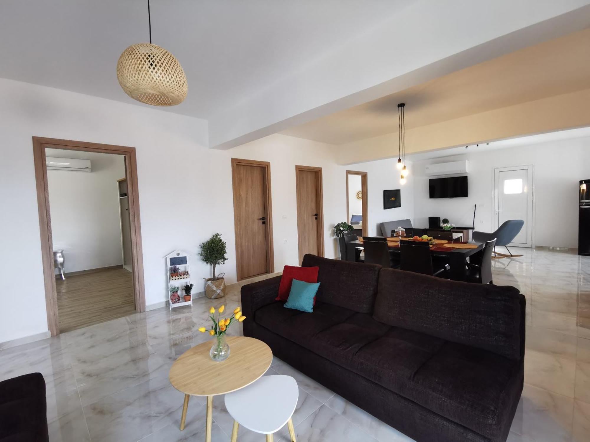 Mika's B Luxury House Near Faliraki Apartment
